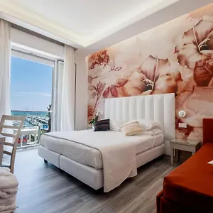 hotel-stella-doro-rimini.emilia-romagnahotels.net/